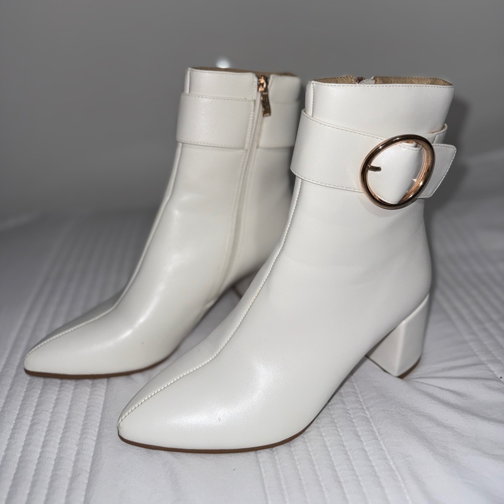 Elegant White Ankle Boots